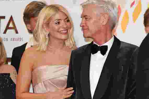 Are Holly Willoughby and Phillip Schofield good friends in real life?